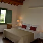 Agriturismo La Nocicchia Farm stay